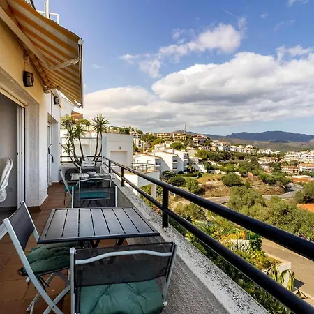 Fener De Dalt 85 + Piscina Comunitaria *