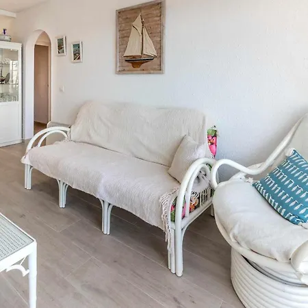 Fener De Dalt 85 + Piscina Comunitaria * Llança
